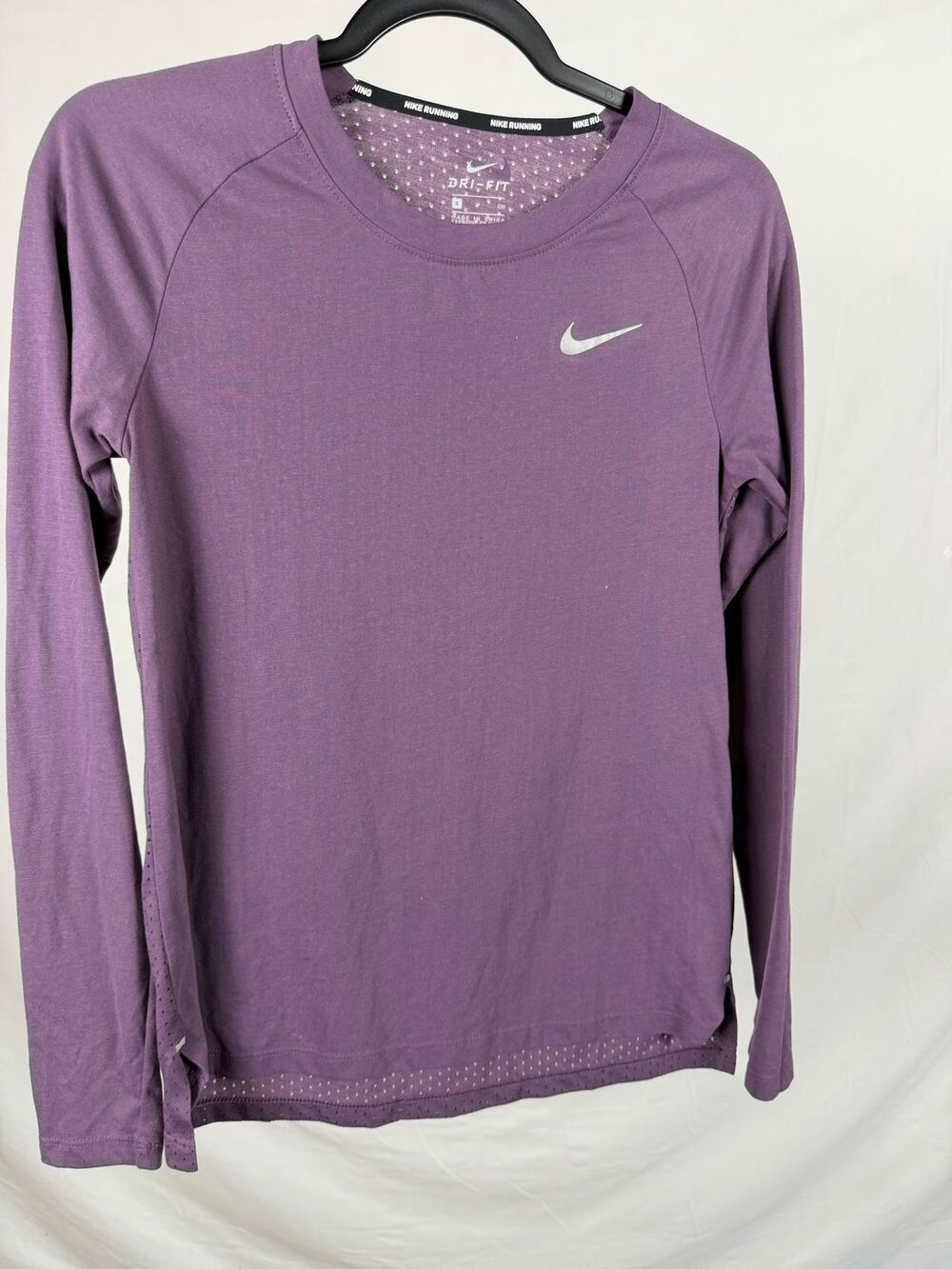 Nike Purple Dri-Fit Activewear Long Sleeve Running Shirt Size Small S